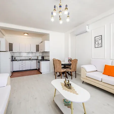 Apartment Coziness By Ps
